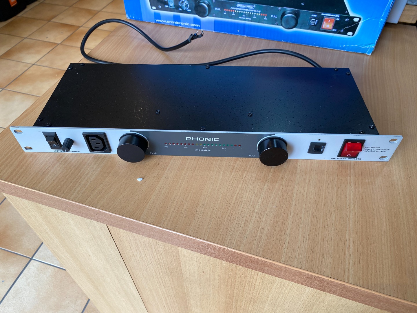Phonic PPC 9000E Power Conditioner 25,00 EUR Gebrauchte